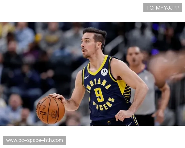 山猫新秀史密斯半场5抢断，球队领先20分